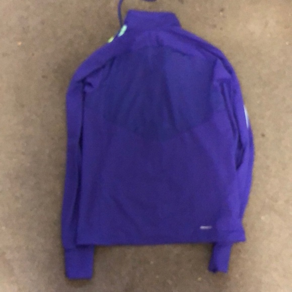 Purple adidas sweater - Picture 5 of 6